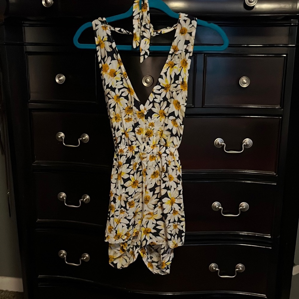 Black/white/yellow romper